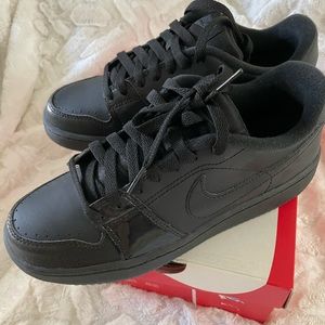 Nike Backboard Shoes (Women)